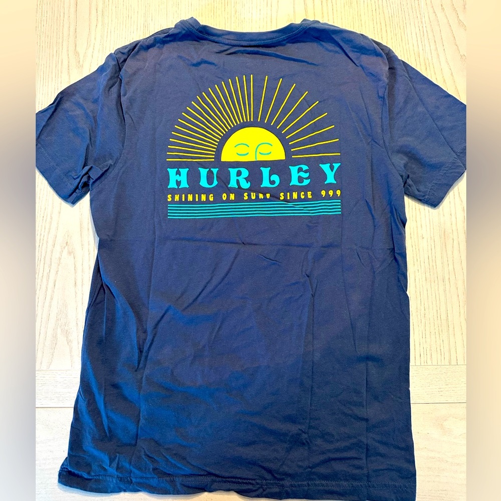 Hurley Men's Navy Tee with Sun Graphic